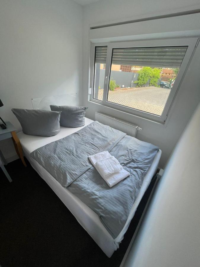Motel Home Berlin Exterior photo